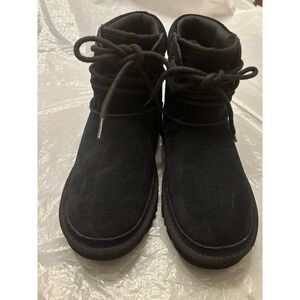 UGG Hiker‎ Leather Boots Size 6
